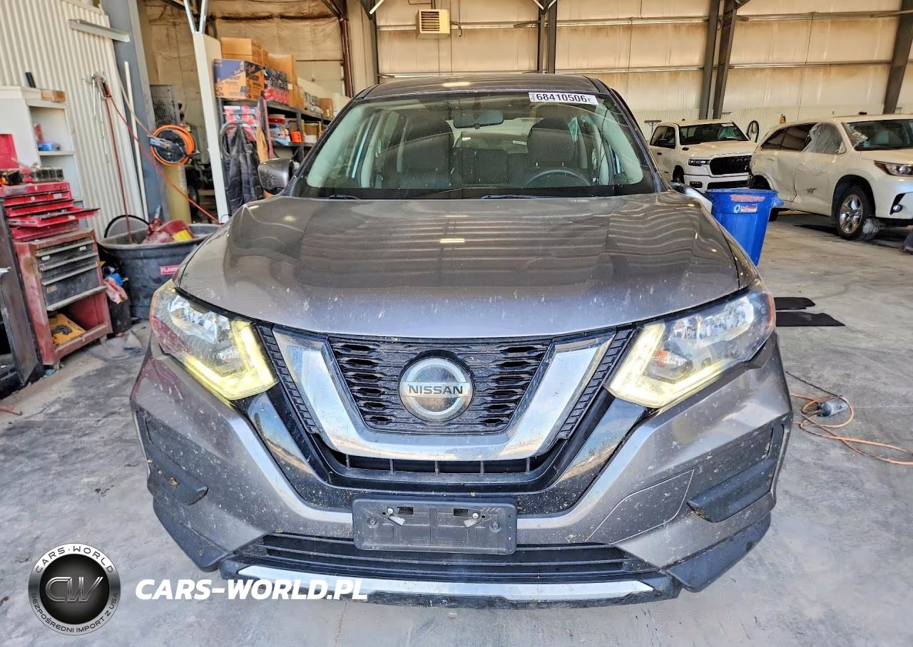 2018 Nissan Rogue S VIN:KNMAT2MV7JP535946 - 5