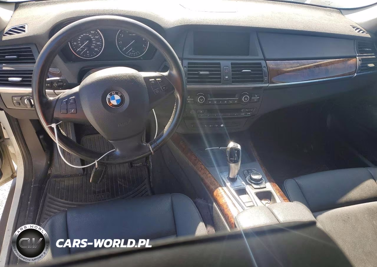 2012 BMW X5 xDrive35I VIN:5UXZV4C55CL745402 - 8