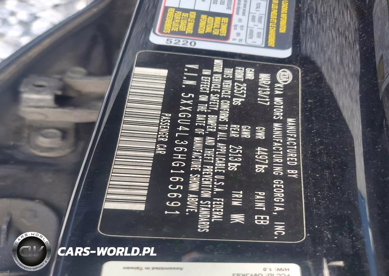 2017 Kia Optima VIN:5XXGU4L36HG165691 - 12
