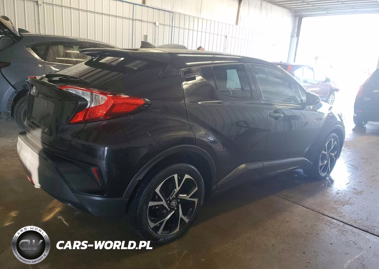 2018 Toyota C-Hr Xle Premium VIN:NMTKHMBX6JR018826 - 3