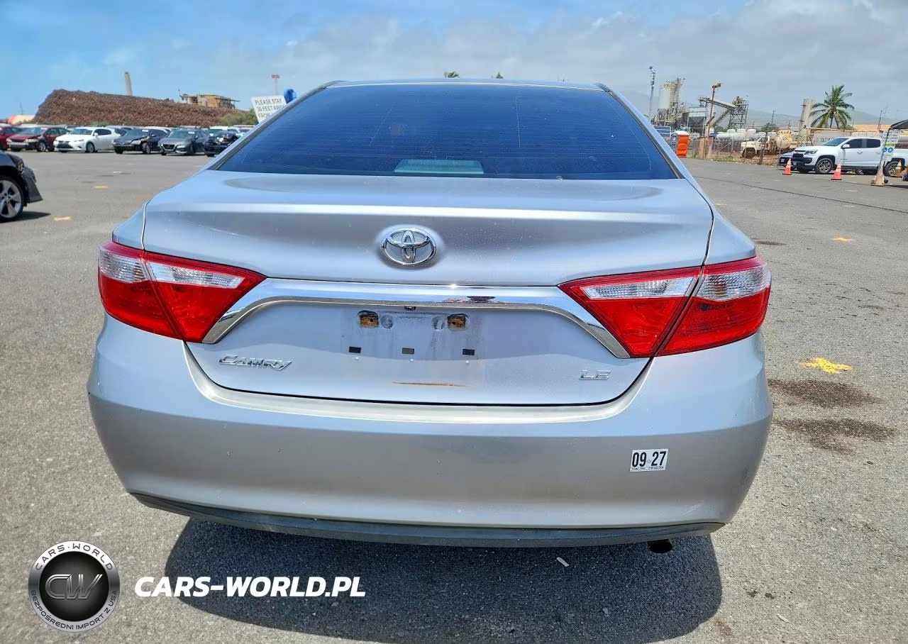 2015 Toyota Camry Le VIN:4T1BF1FK6FU109100 - 6