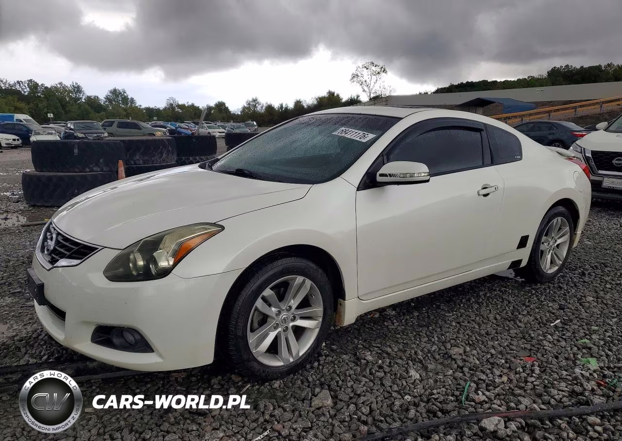 2013 Nissan Altima S – zdjęcie 1 z 12