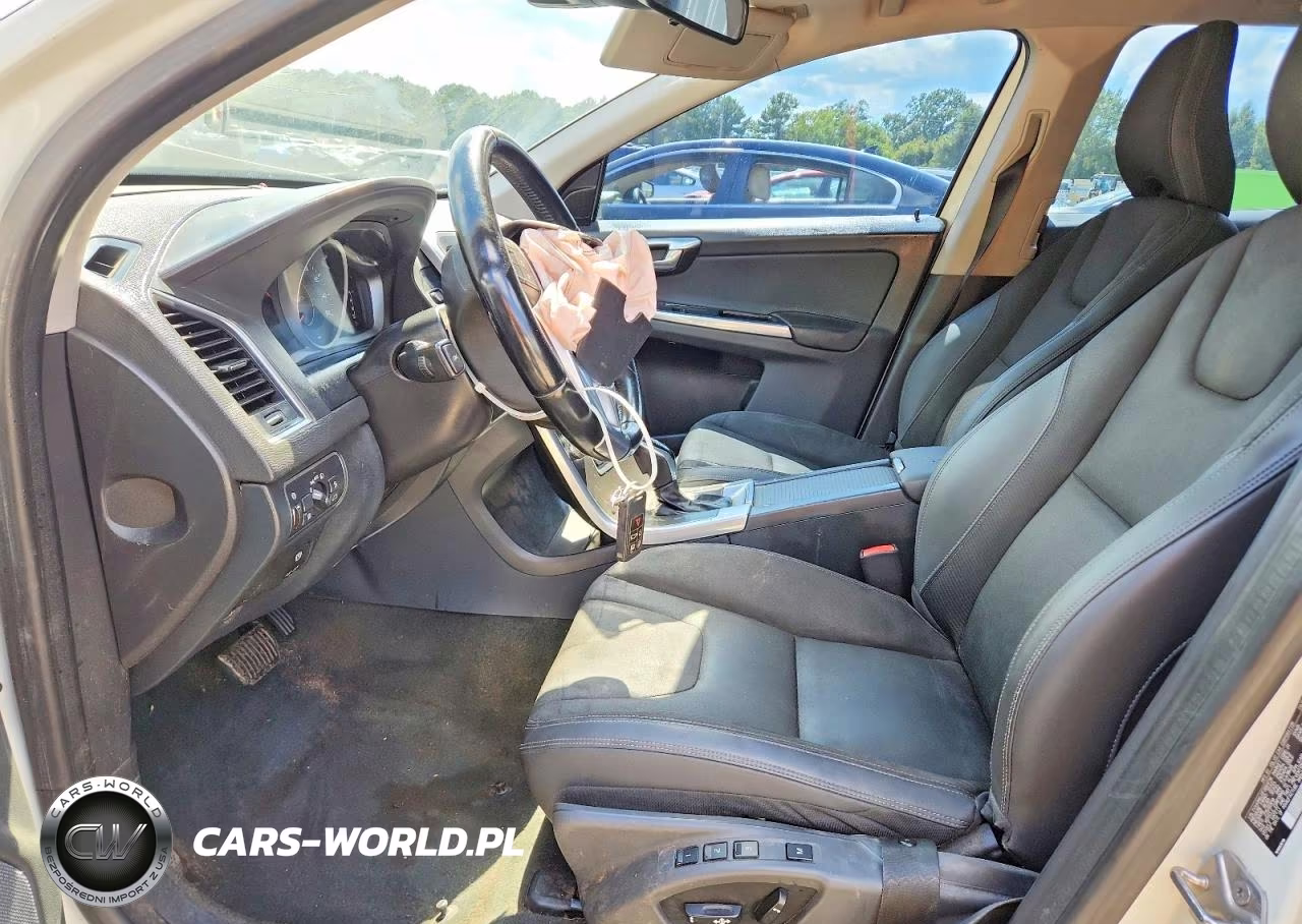 2015 Volvo Xc60 T5 VIN:YV440MDJ2F2681736 - 7