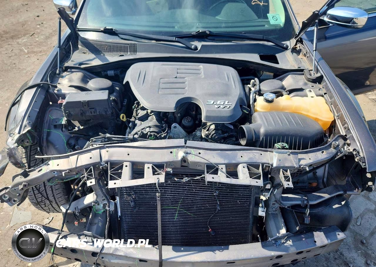 2017 Chrysler 300C VIN:2C3CCAEG2HH570044 - 11