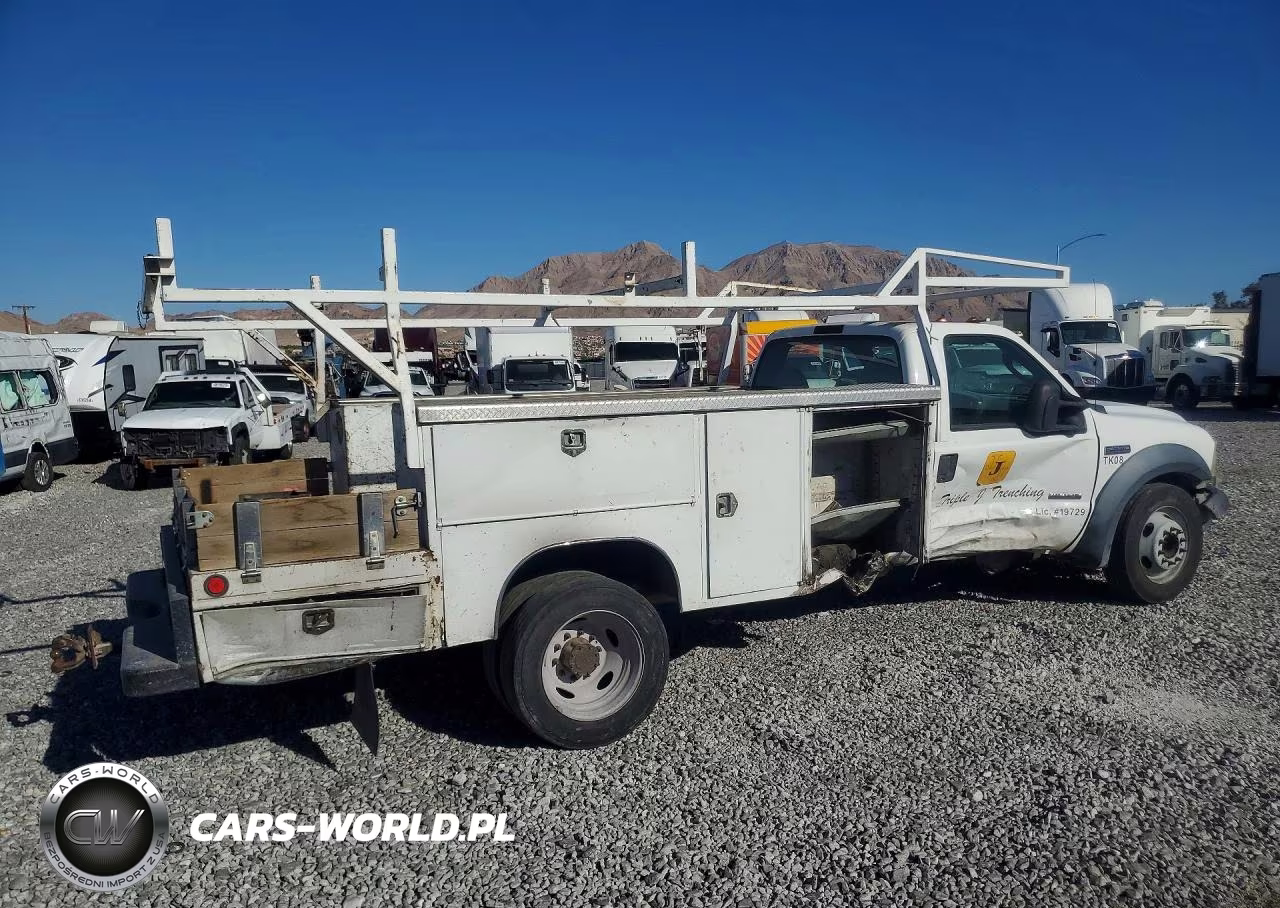 2006 Ford F550 Super VIN:1FDAF56PX6ED92383 - 3