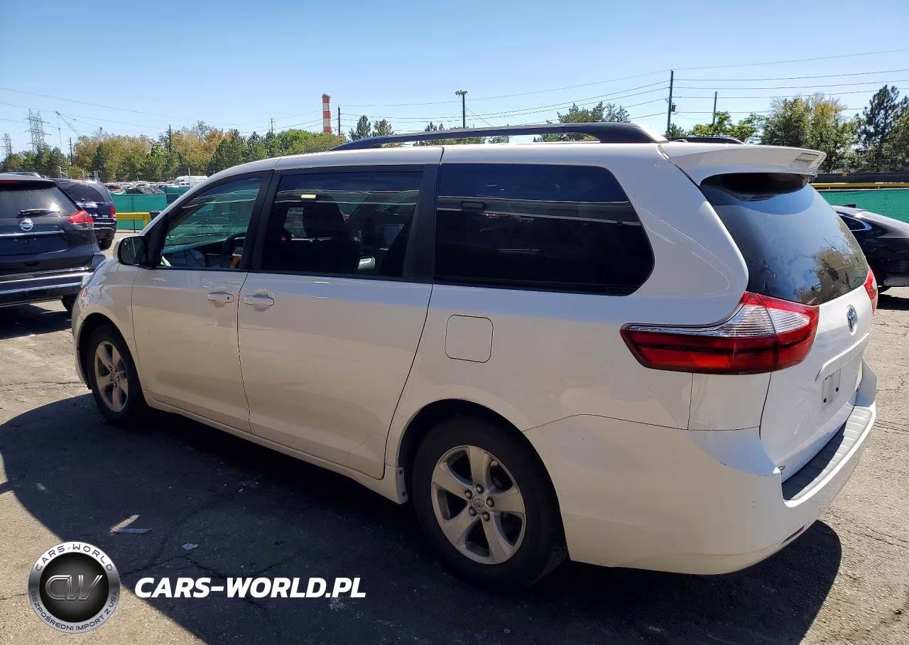2015 Toyota Sienna VIN:5TDKK3DC3FS585574 - 2