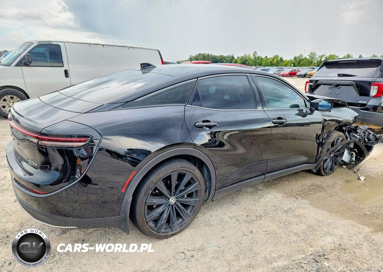 2025 Toyota Crown Nightshade VIN:JTDAAAAF2S3036056 - 3