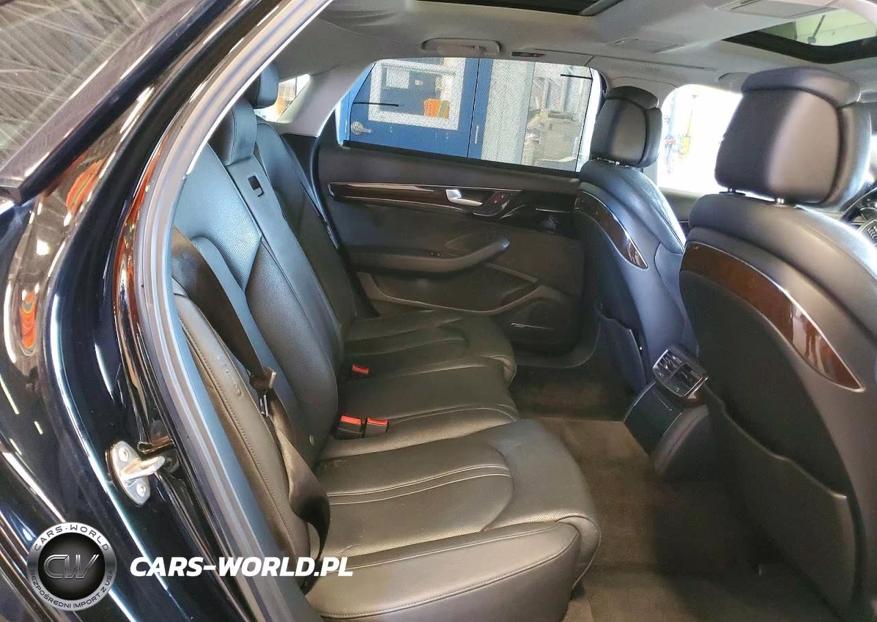 2015 Audi A8 L Quattro VIN:WAU3GAFD0FN032366 - 10