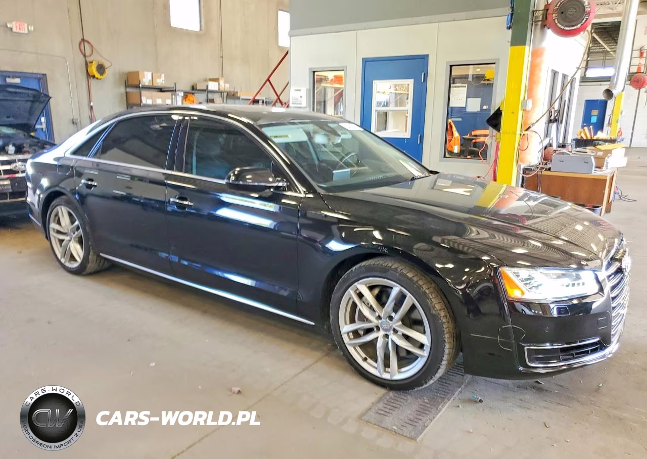 2015 Audi A8 L Quattro VIN:WAU3GAFD0FN032366 - 4