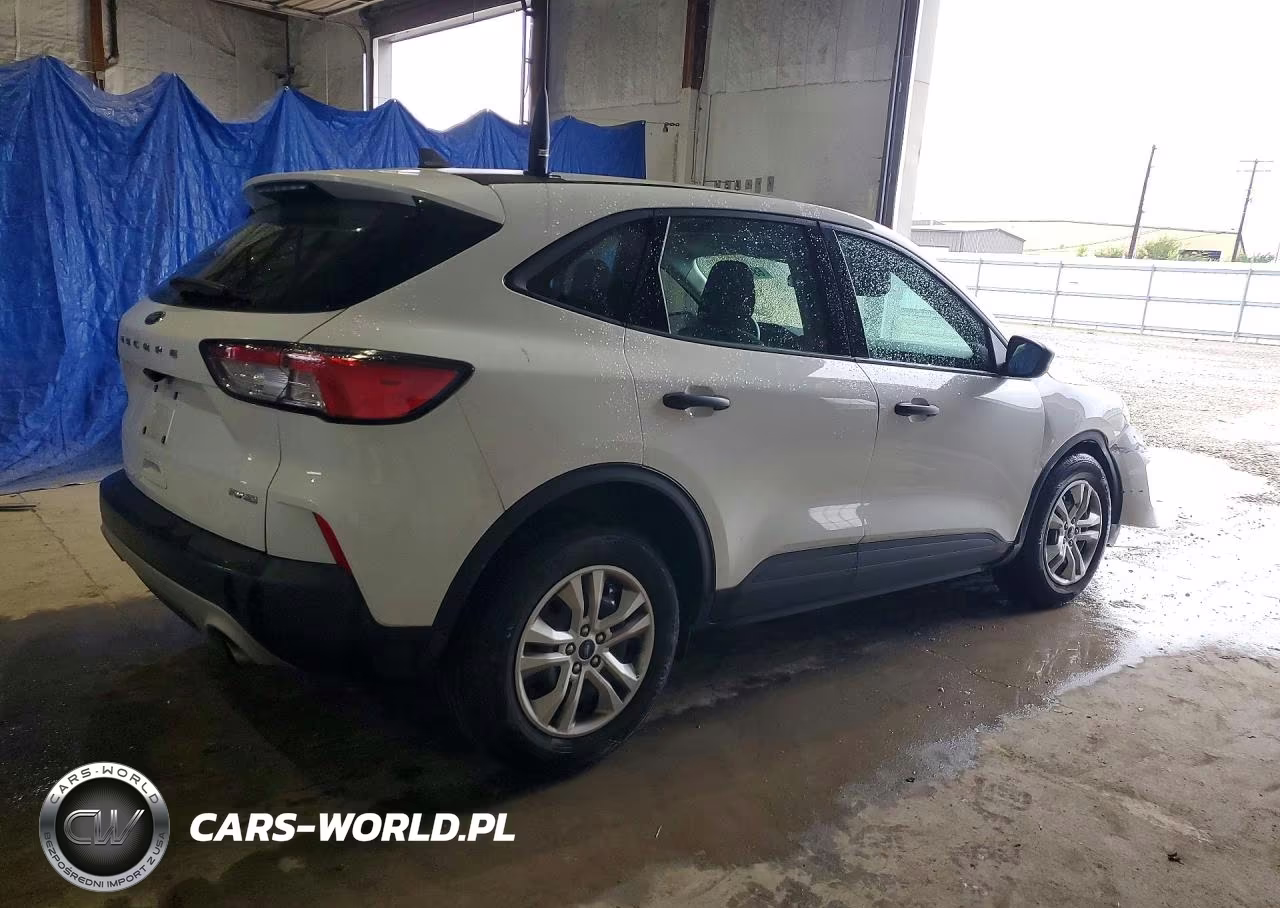 2021 Ford Escape S VIN:1FMCU9F65MUB10666 - 3