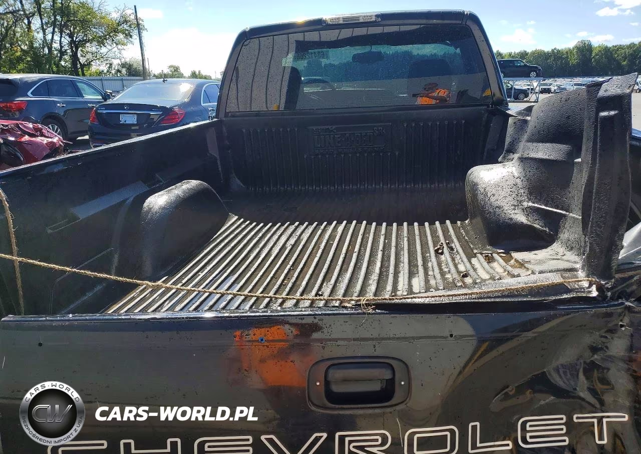 2005 Chevrolet Silverado C1500 VIN:1GCEC14X25Z315119 - 10