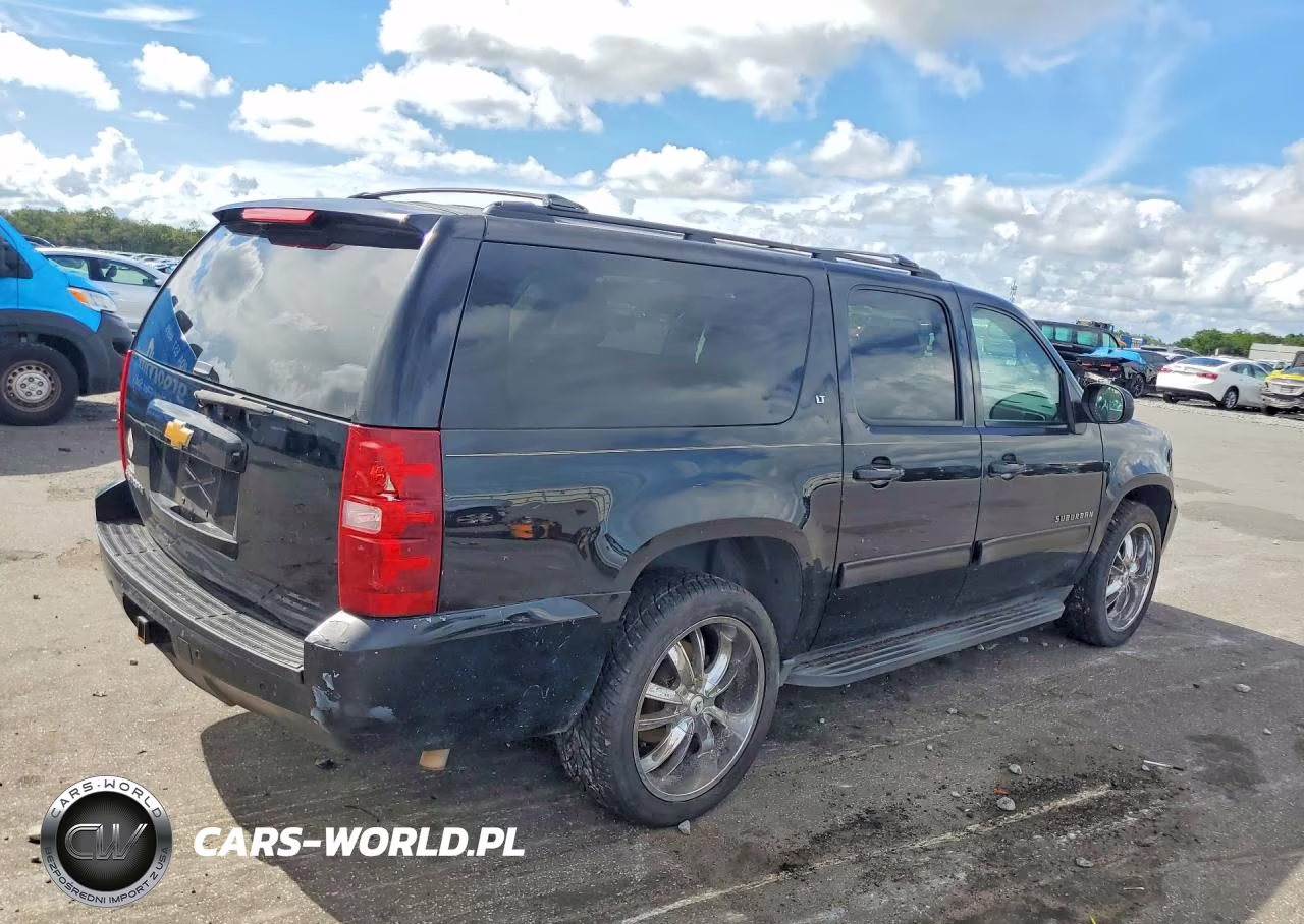 2013 Chevrolet Suburban C1500 Lt VIN:1GNSCJE02DR373113 - 3