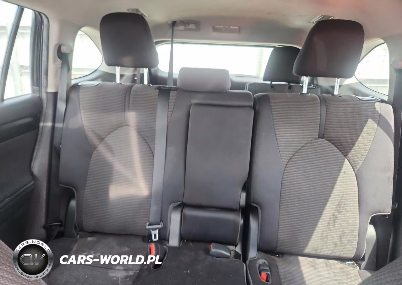 2023 Toyota Highlander Le VIN:5TDKDRAHXPS036131 - 10