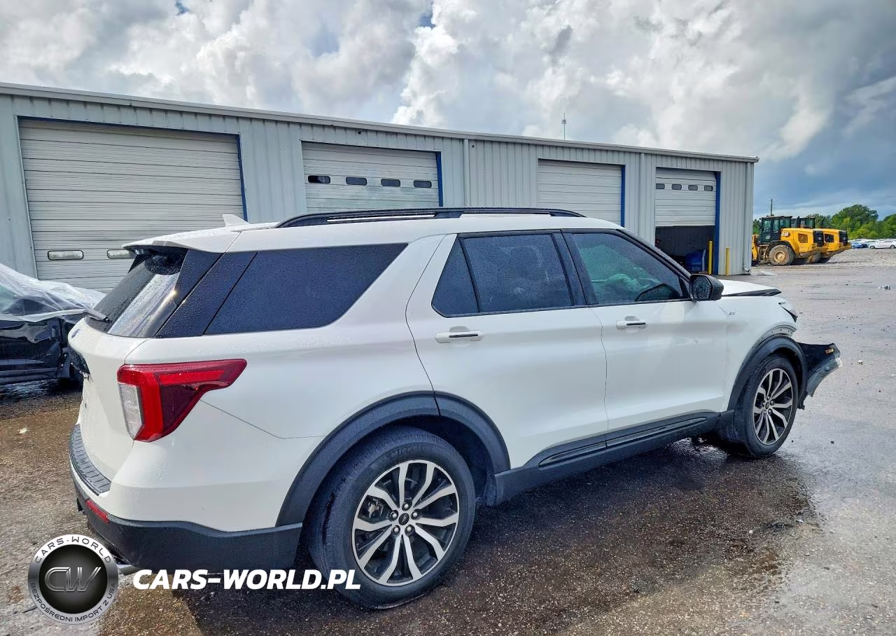 2023 Ford Explorer St-Line VIN:1FMSK7KH9PGA65943 - 3