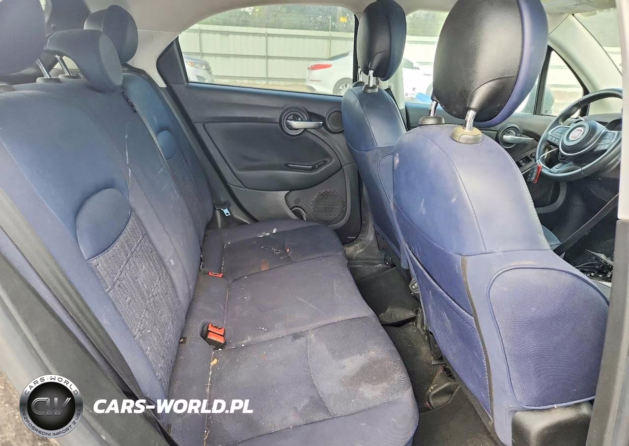 2021 Fiat 500X Pop VIN:ZFBNF3A1XMP944725 - 10
