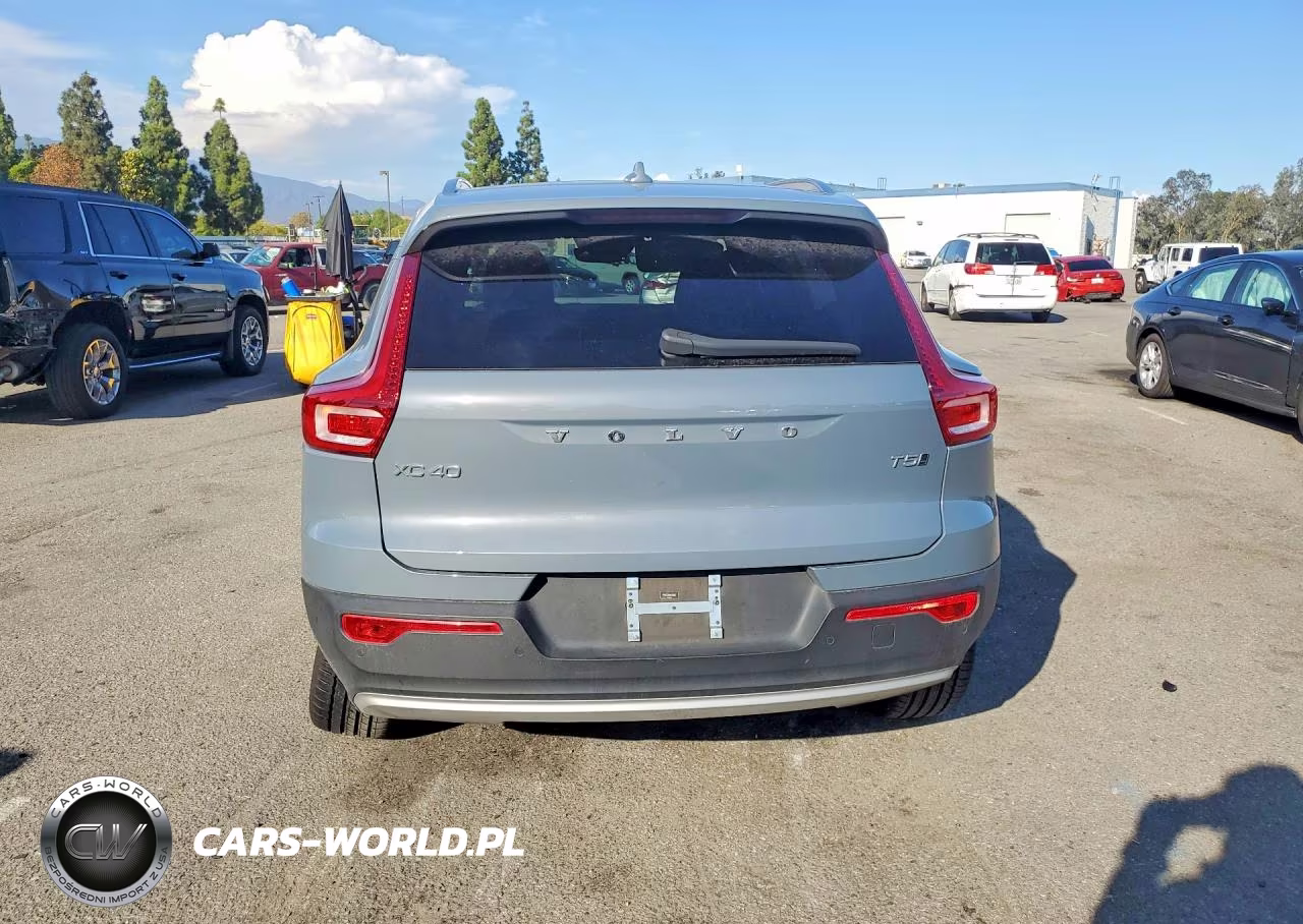2021 Volvo Xc40 T5 Momentum VIN:YV4162UK8M2451145 - 6