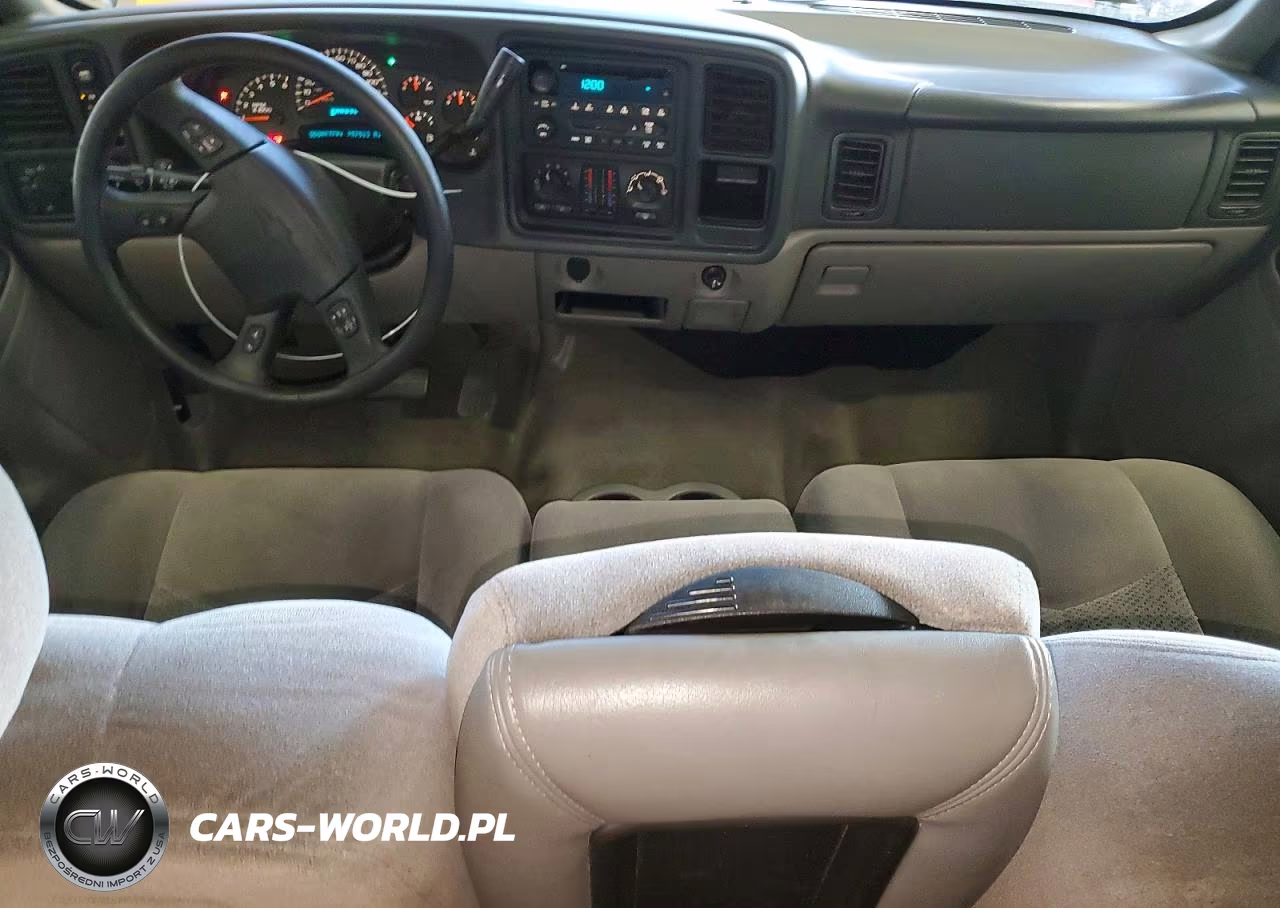 2005 Chevrolet Tahoe K1500 VIN:1GNEK13T45J103734 - 8