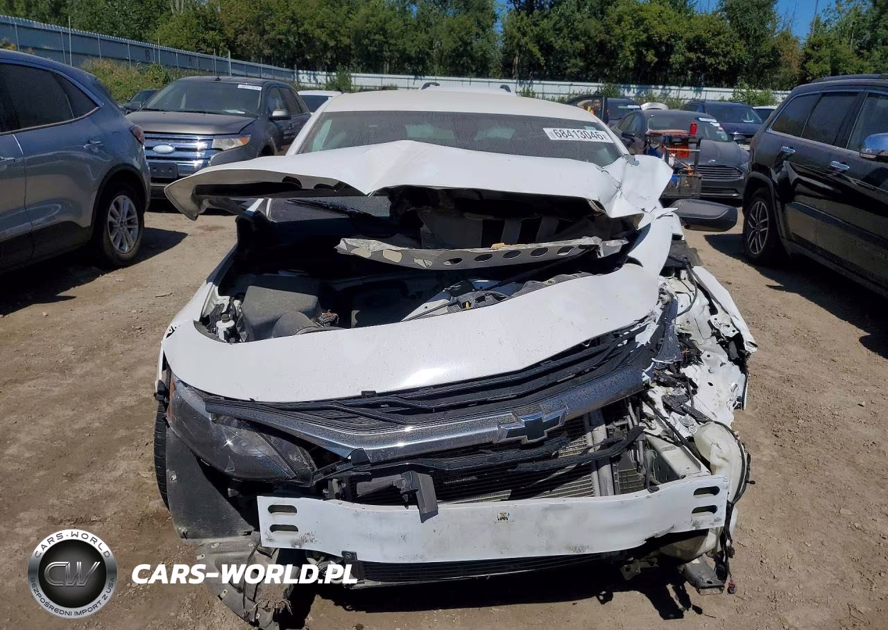 2019 Chevrolet Malibu Rs VIN:1G1ZG5ST6KF221845 - 5