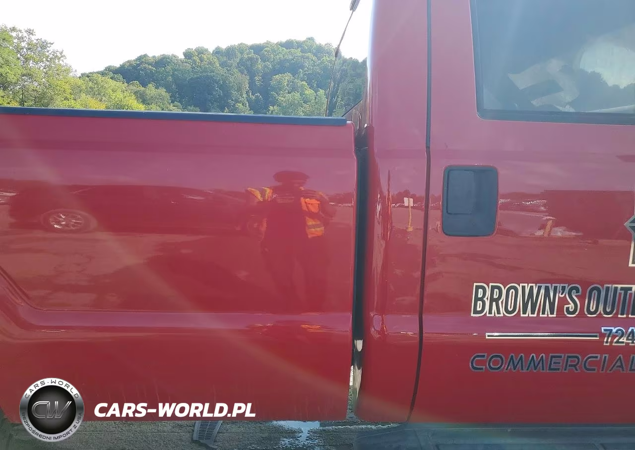 2014 Ford F250 Super Duty VIN:1FTBF2B68EEB23026 - 10
