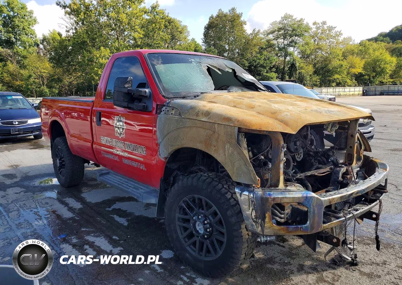 2014 Ford F250 Super Duty VIN:1FTBF2B68EEB23026 - 4