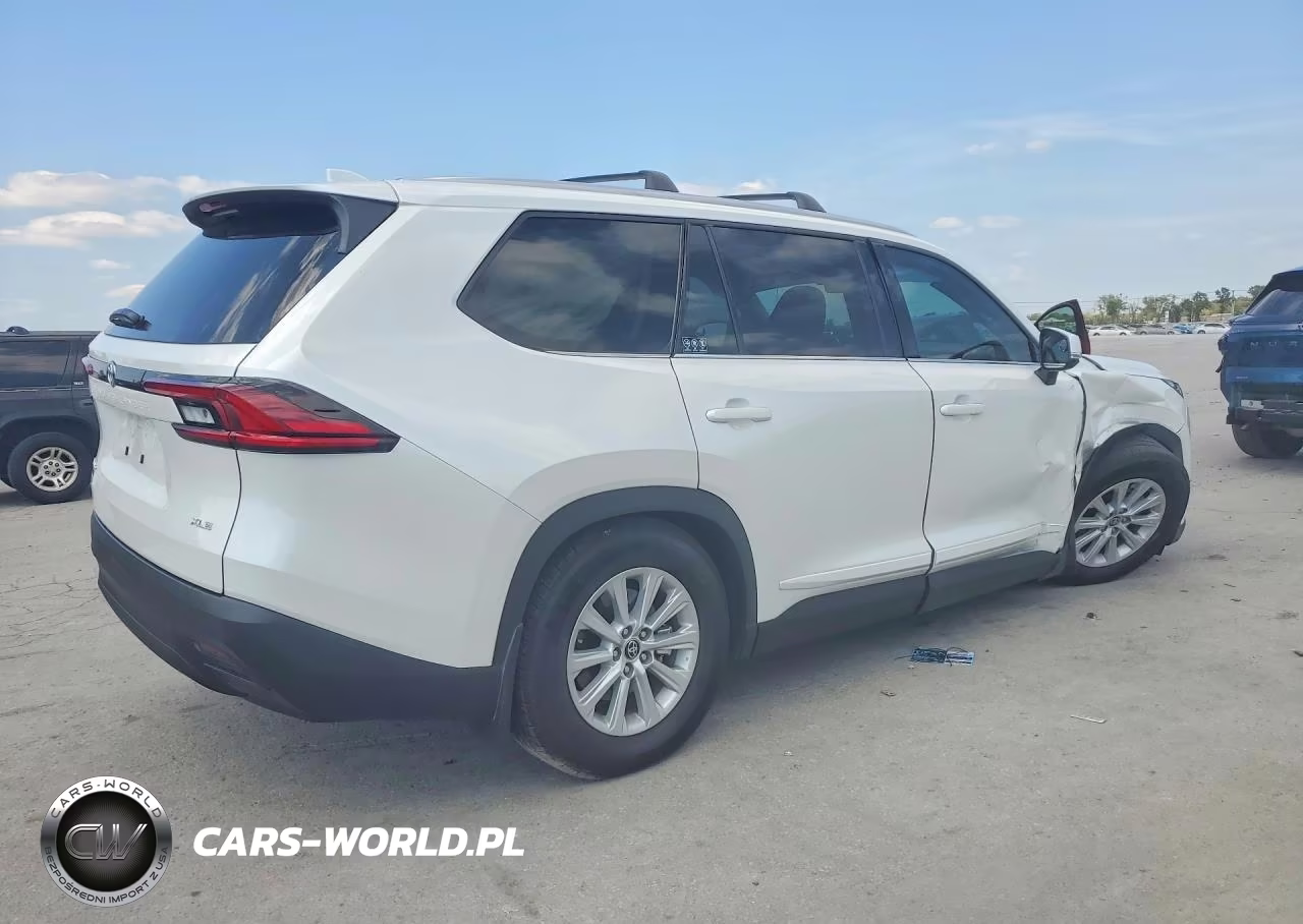 2026 Toyota Grand Highlander Hybrid Xle VIN:5TDACAB5XTS104264 - 3