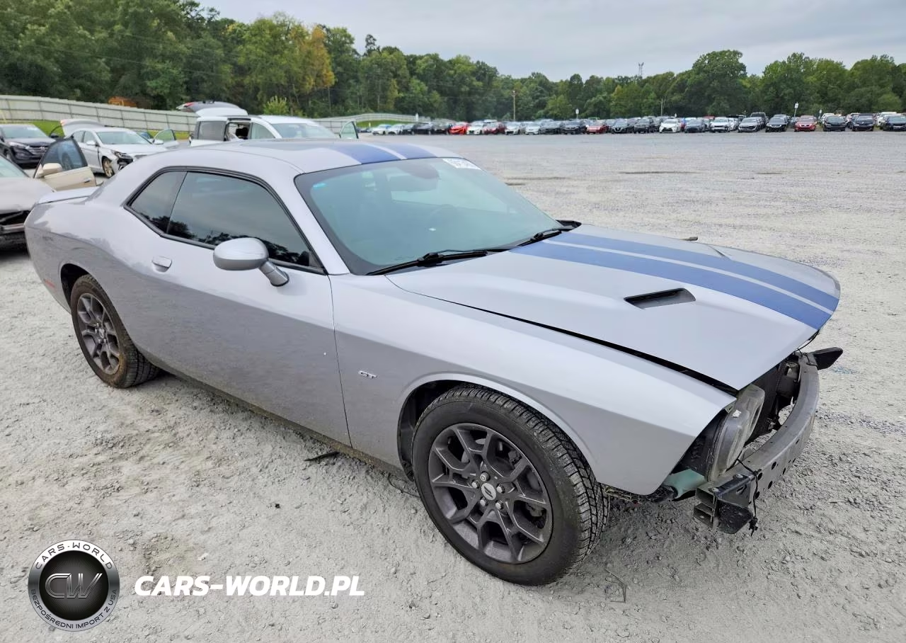 2018 Dodge Challenger Gt VIN:2C3CDZGG6JH205557 - 4