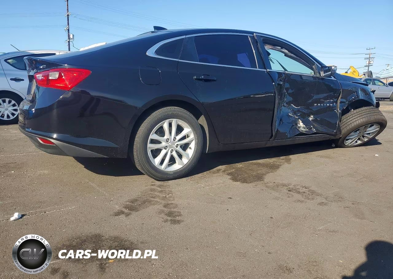 2018 Chevrolet Malibu Lt VIN:1G1ZD5ST5JF236389 - 3