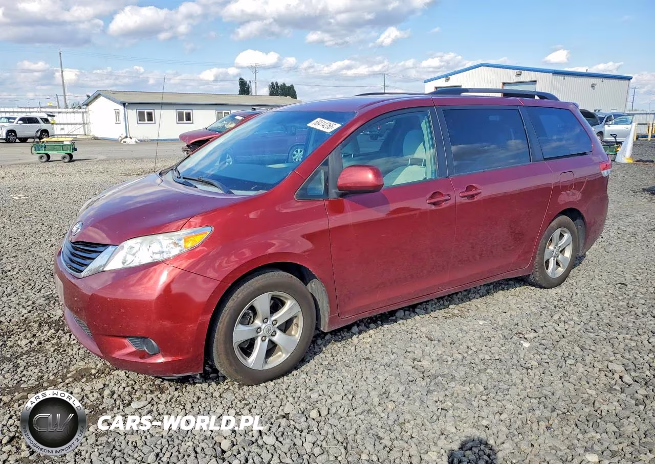2013 Toyota Sienna Le