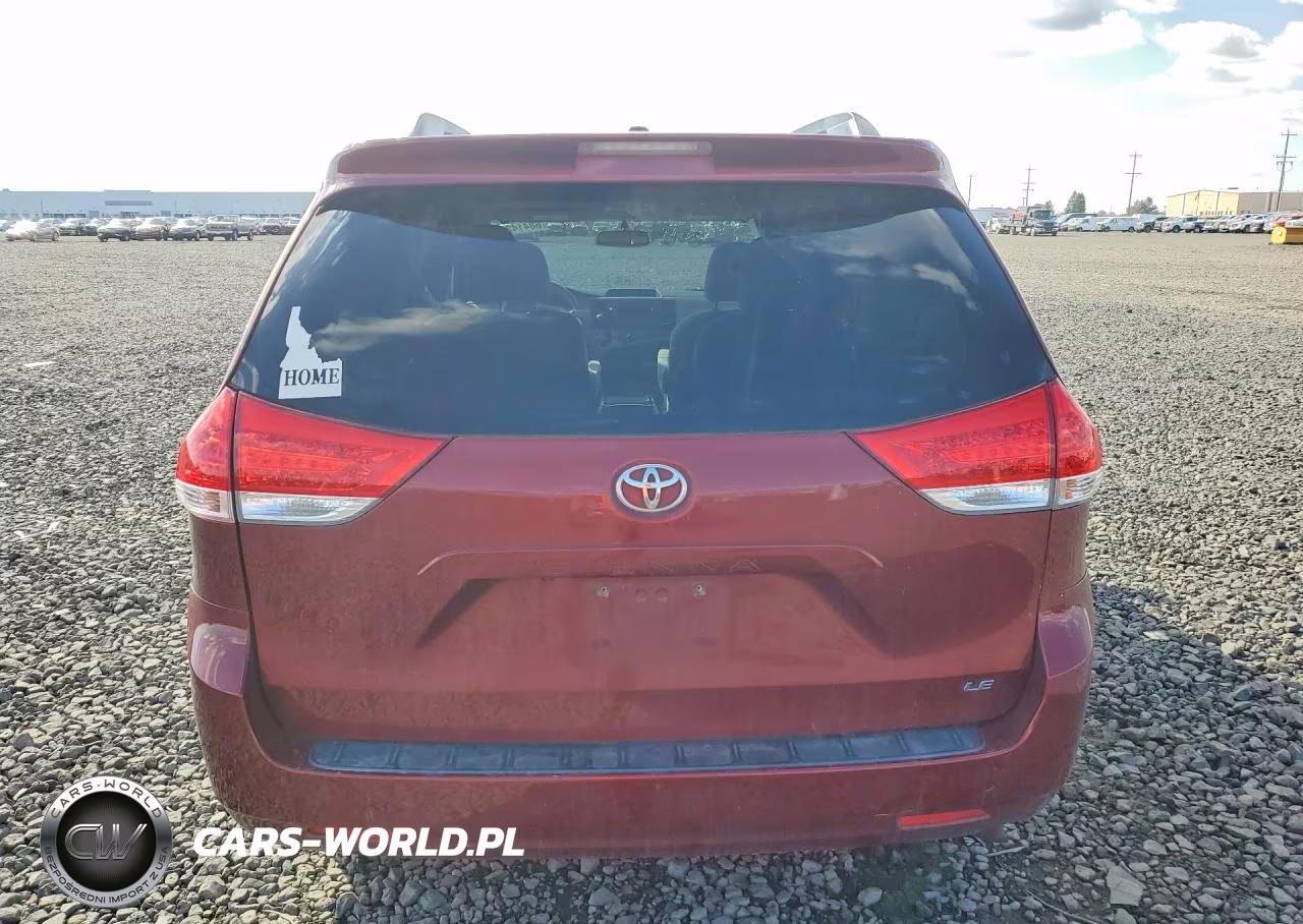 2013 Toyota Sienna Le VIN:5TDKK3DC5DS312598 - 6