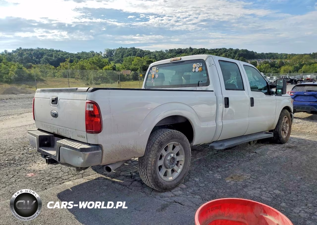 2013 Ford F250 Super Duty VIN:1FT7W2A6XDEA59254 - 3