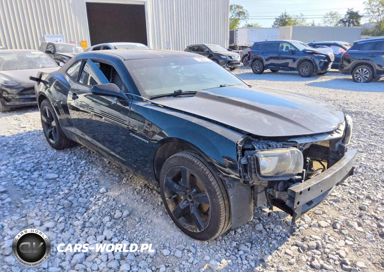 2011 Chevrolet Camaro Ls VIN:2G1FA1ED0B9102084 - 4