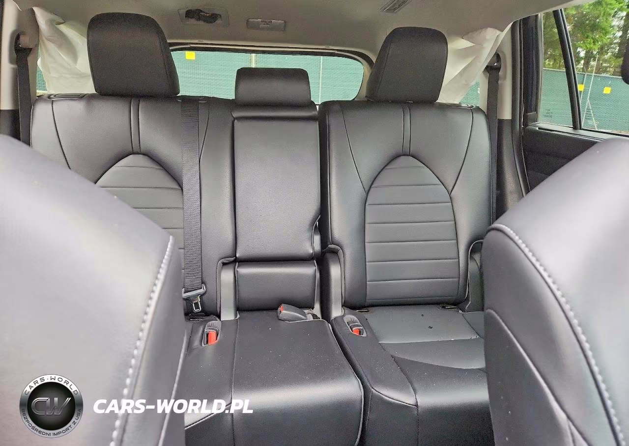 2022 Toyota Highlander Xle VIN:5TDHZRBH7NS230008 - 10
