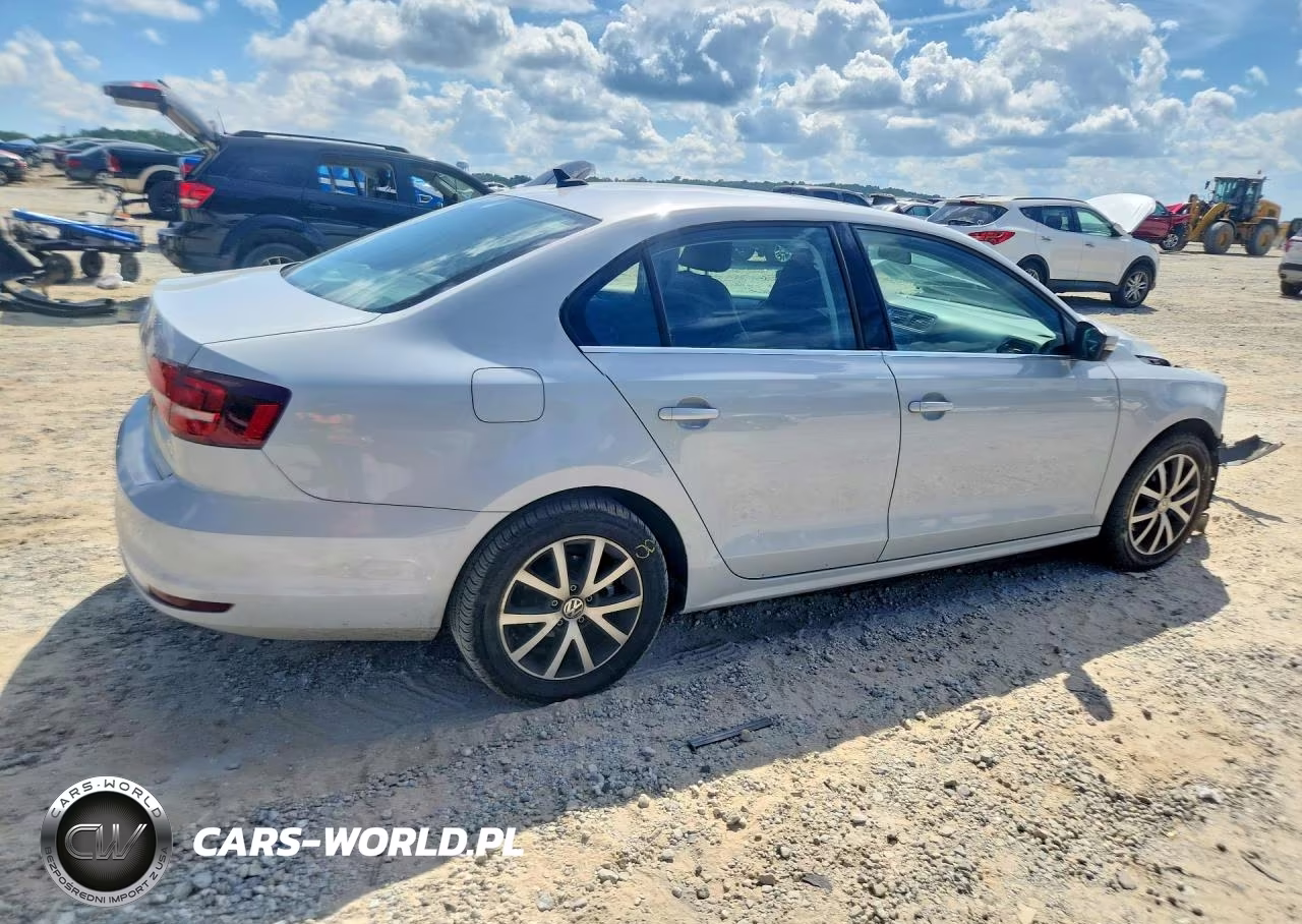 2017 Volkswagen Jetta Se VIN:3VWDB7AJ7HM373988 - 3