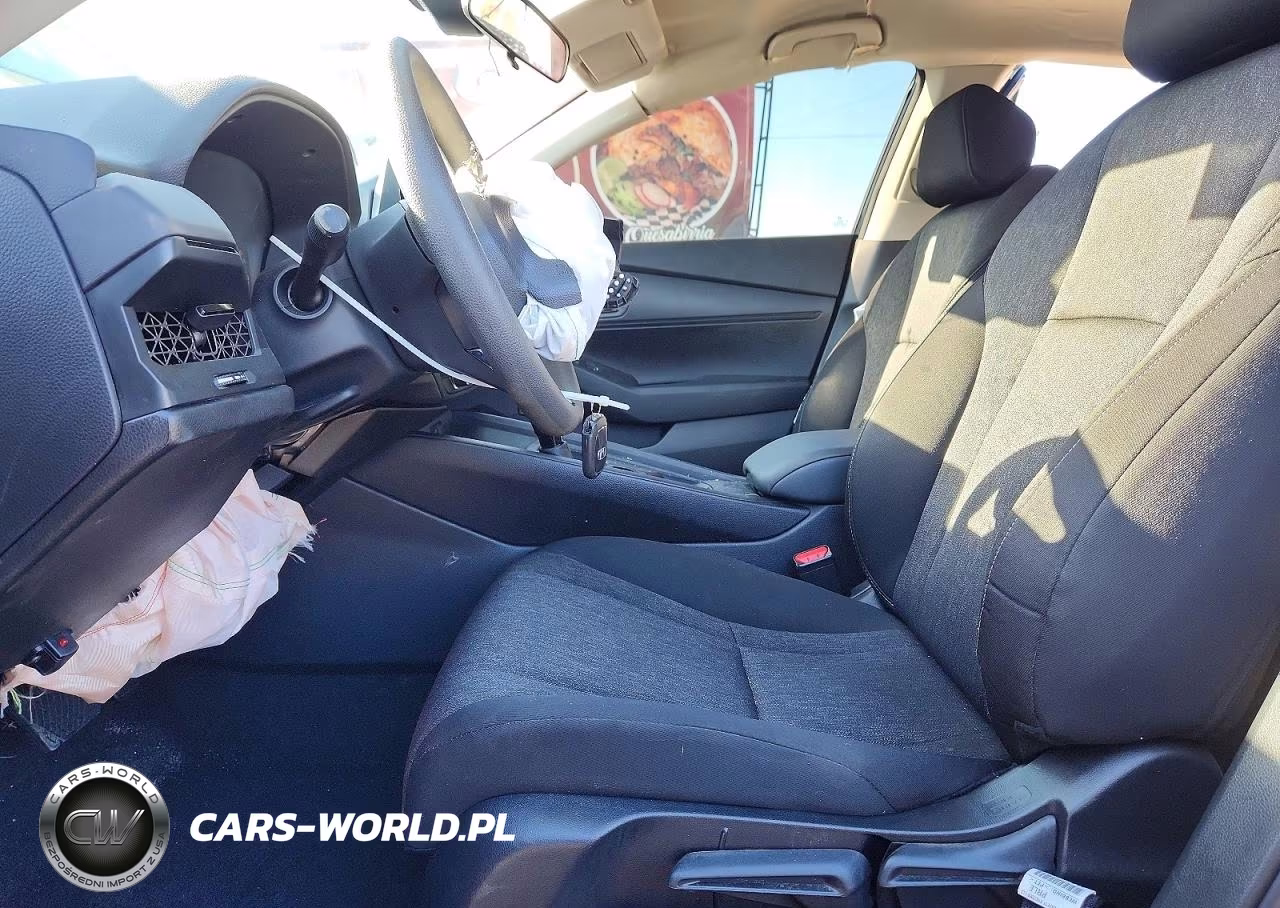 2025 Honda Accord Lx VIN:1HGCY1F21SA070383 - 7