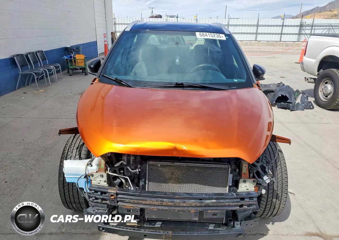 2018 Nissan Kicks Sr VIN:3N1CP5CU2JL546424 - 5
