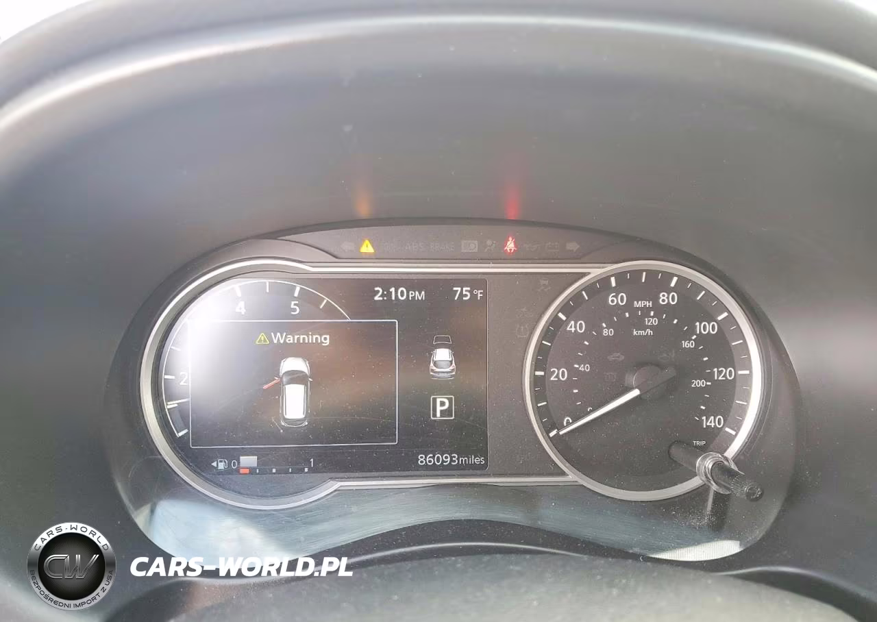 2018 Nissan Kicks Sr VIN:3N1CP5CU2JL546424 - 9