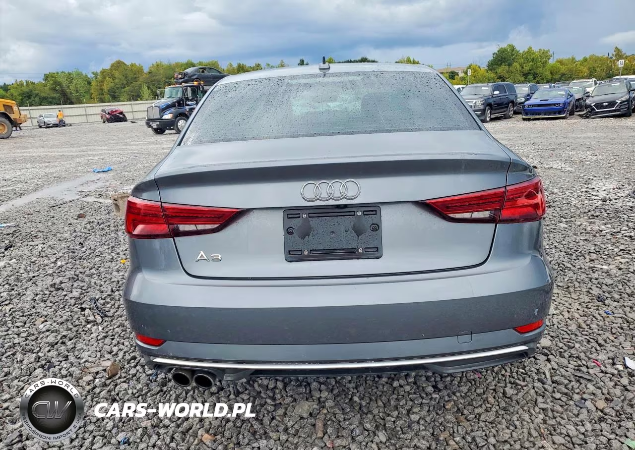 2018 Audi A3 Premium VIN:WAUAUGFF9J1083921 - 6