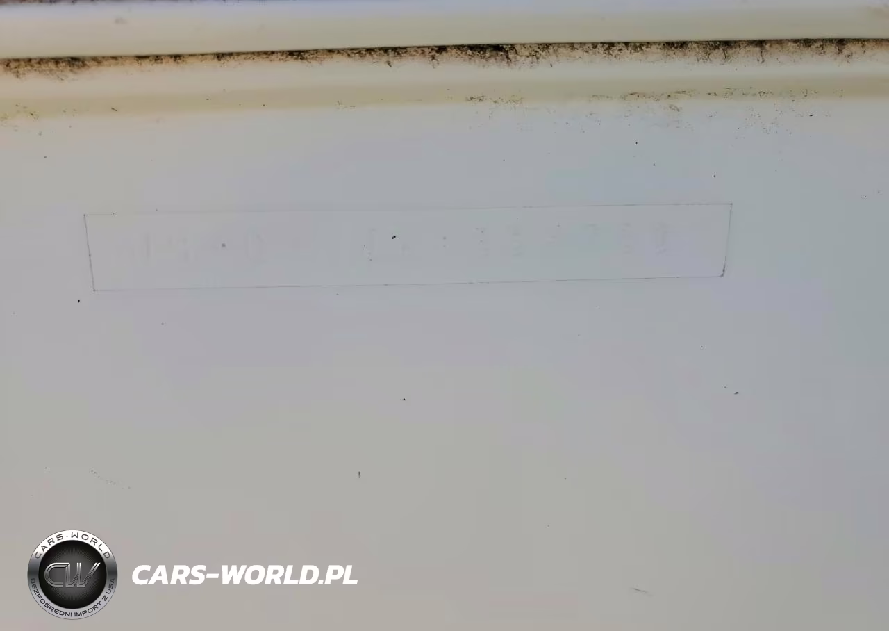 1998 Chris Craft Boat VIN:1TPCGEX29W1082085 - 10
