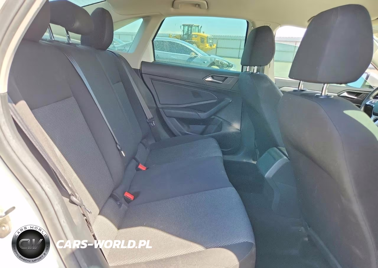2019 Volkswagen Jetta S VIN:3VWC57BU4KM266772 - 10