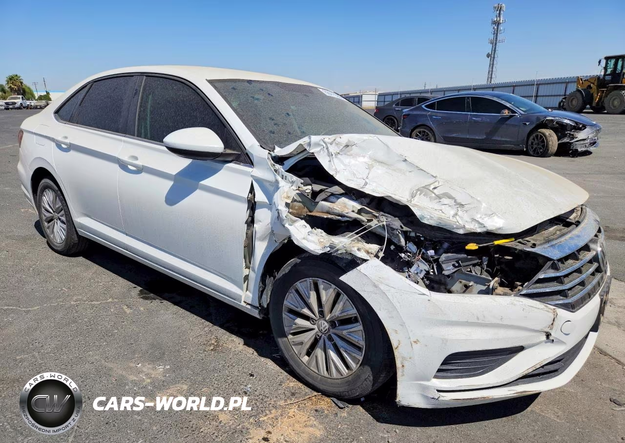 2019 Volkswagen Jetta S VIN:3VWC57BU4KM266772 - 4