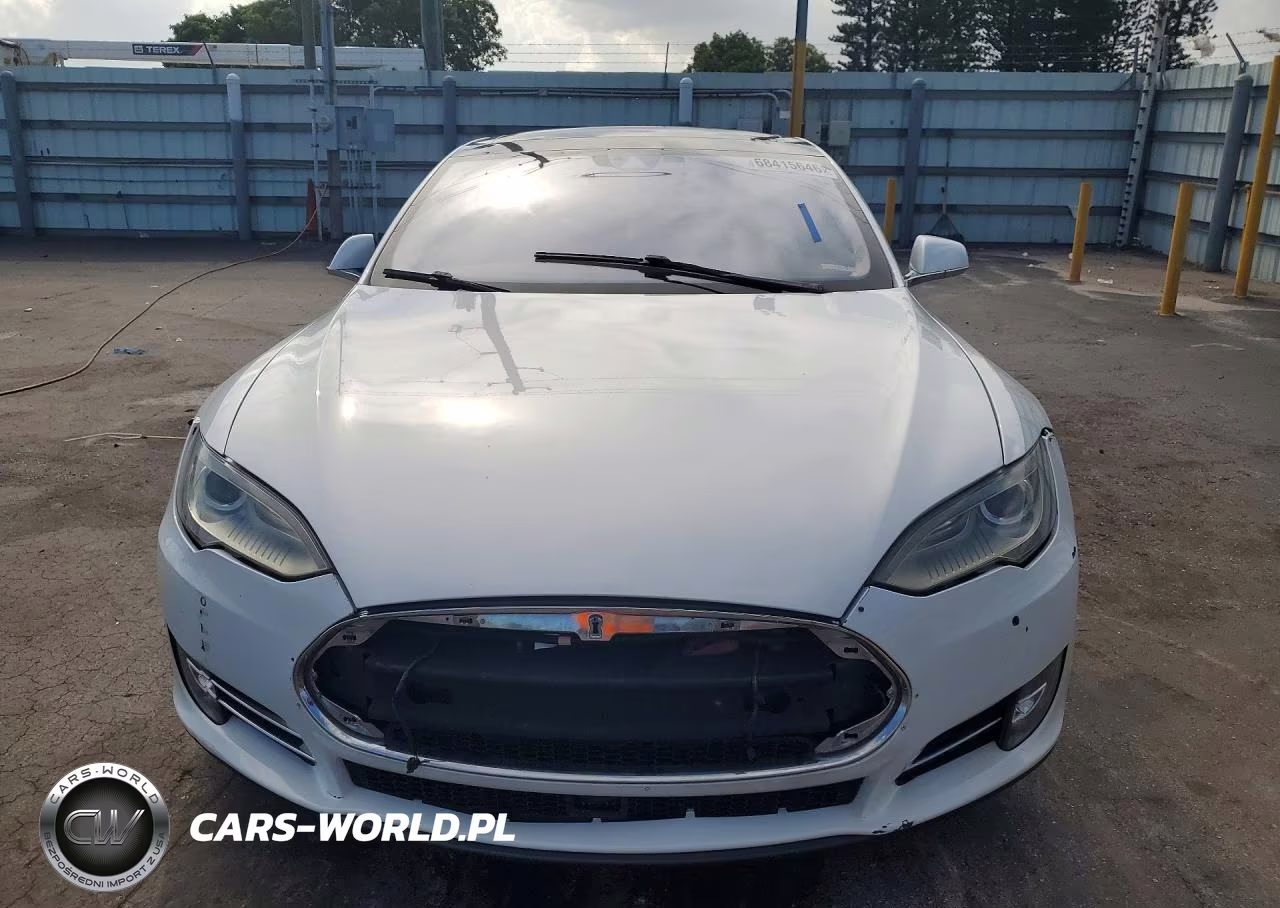 2015 Tesla Model S 70D VIN:5YJSA1S22FF096735 - 5