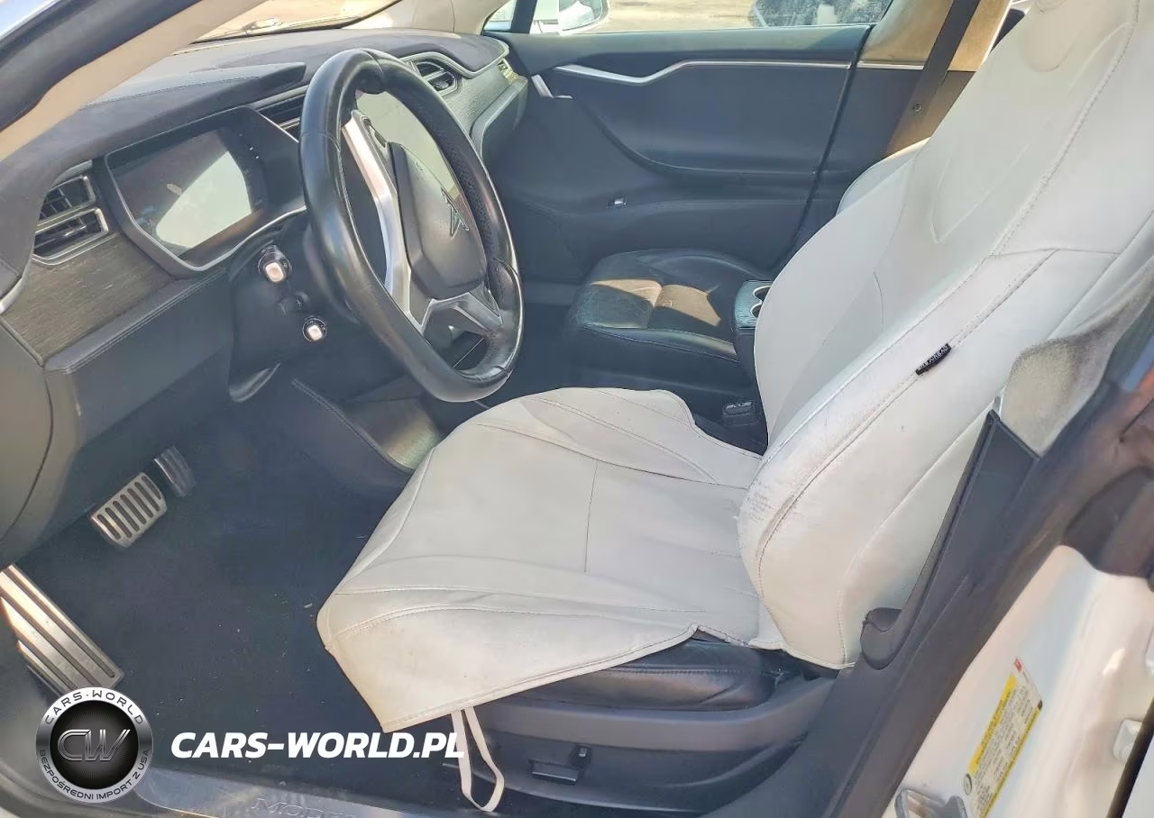 2015 Tesla Model S 70D VIN:5YJSA1S22FF096735 - 7