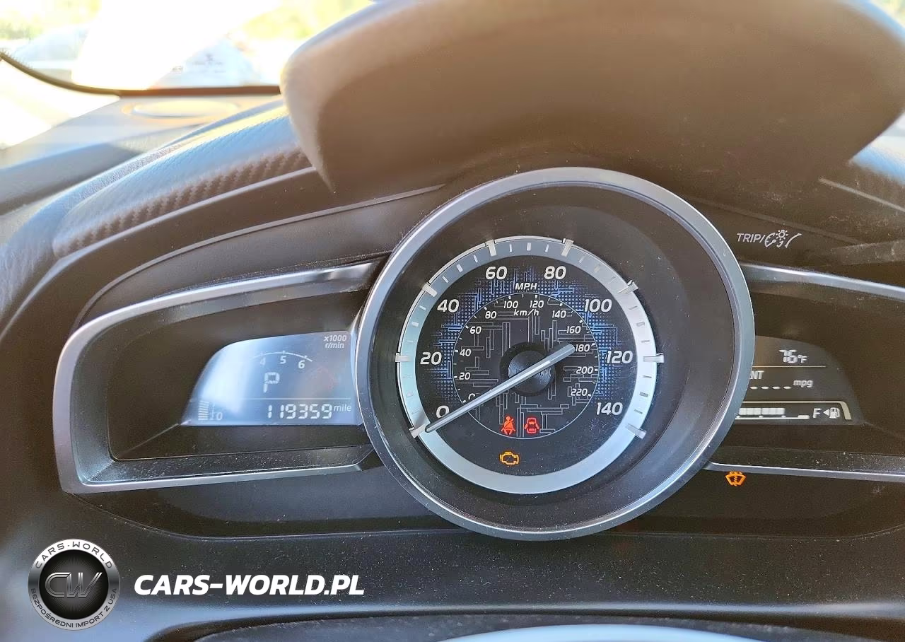 2018 Toyota Yaris Ia Base VIN:3MYDLBYV0JY327897 - 9