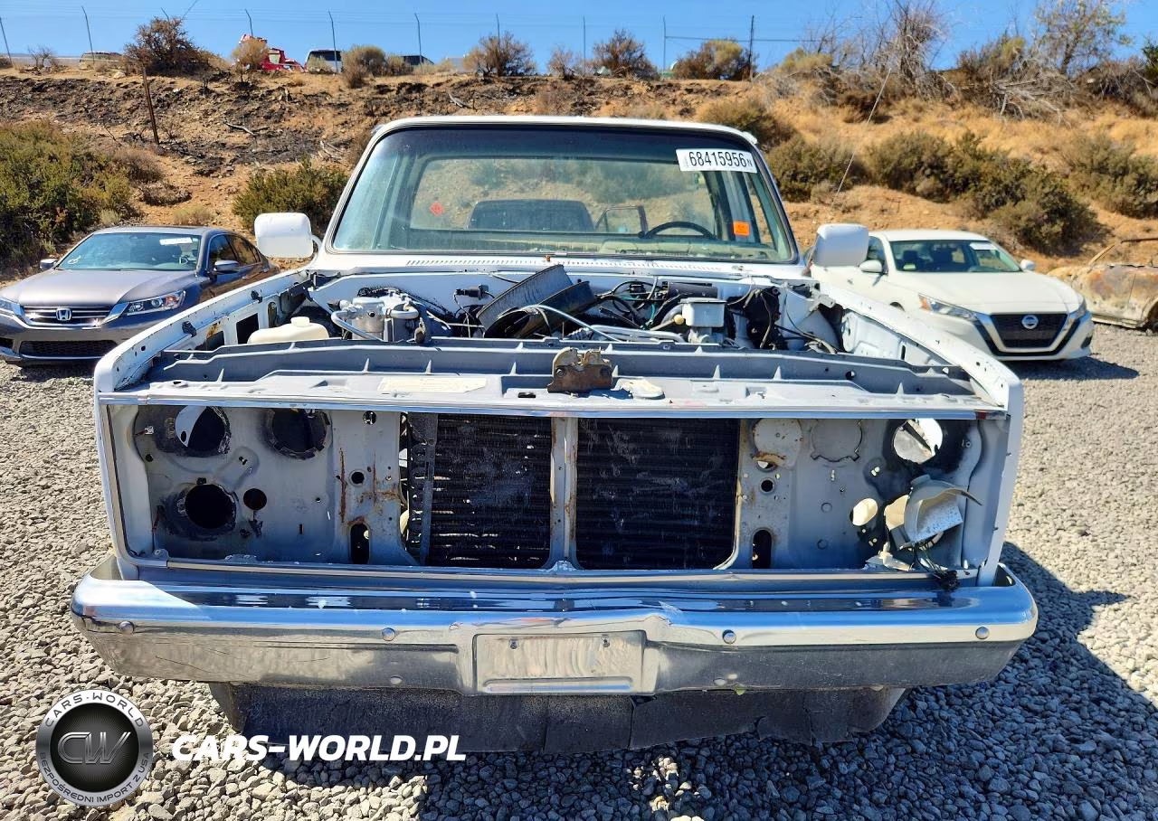 1986 Chevrolet K10 VIN:1GCEK14H9GJ174384 - 5