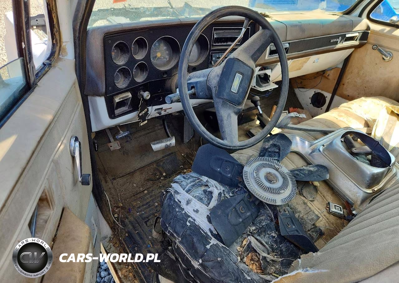 1986 Chevrolet K10 VIN:1GCEK14H9GJ174384 - 8