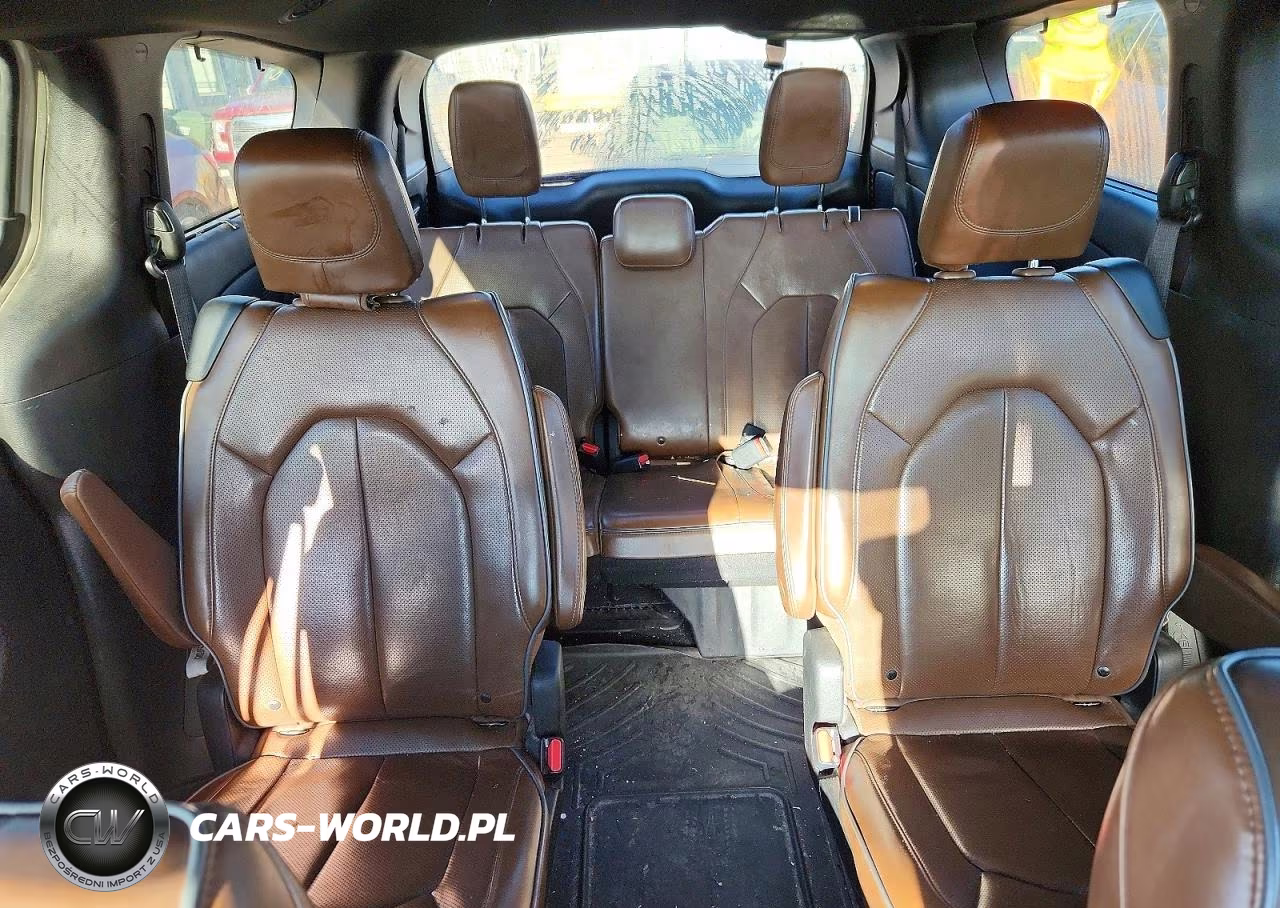 2021 Chrysler Pacifica Limited VIN:2C4RC3GG6MR529872 - 10