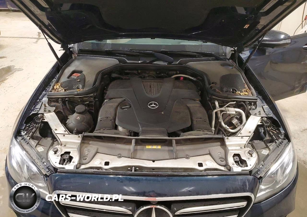 2018 Mercedes-Benz E 400 4Matic VIN:WDDZH6GB4JA420193 - 11