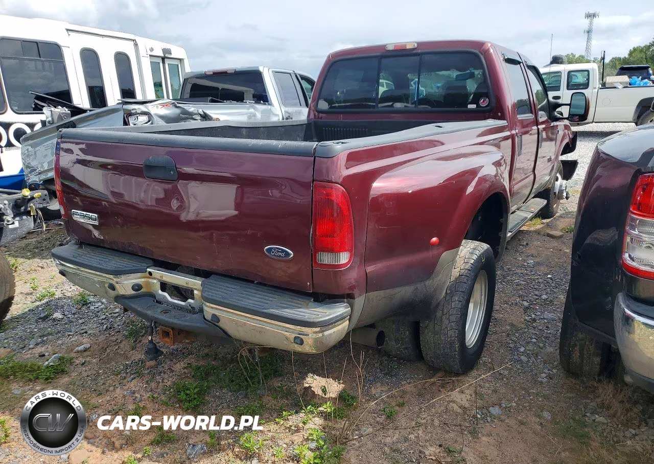 2007 Ford F350 Super Duty VIN:1FTWW33P87EA30864 - 3