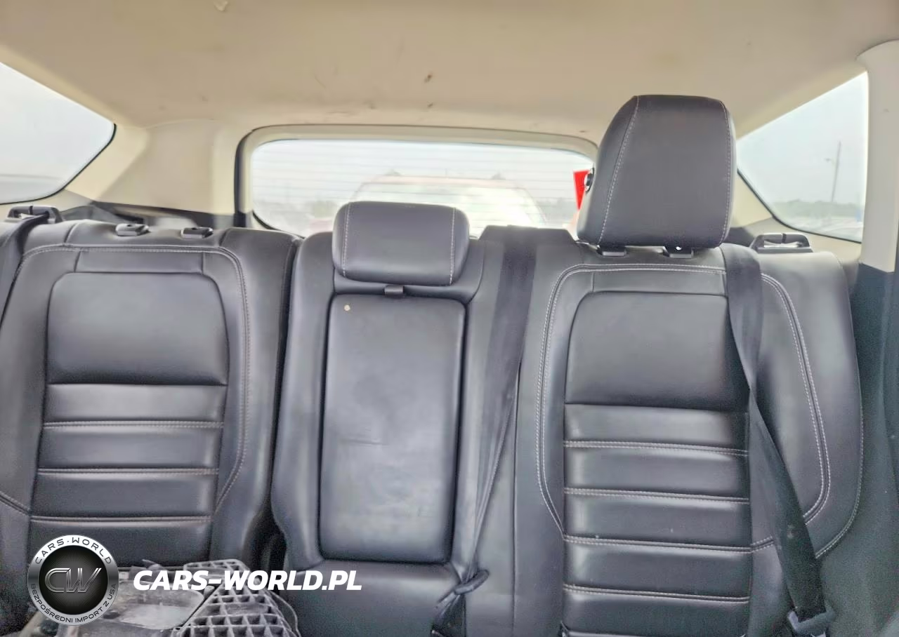 2019 Ford Escape Sel VIN:1FMCU9HD9KUA51839 - 10