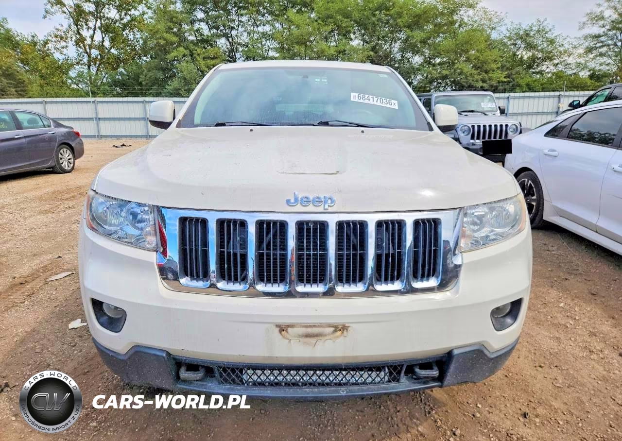 2011 Jeep Grand Cherokee Laredo VIN:1J4RR4GG7BC553392 - 5
